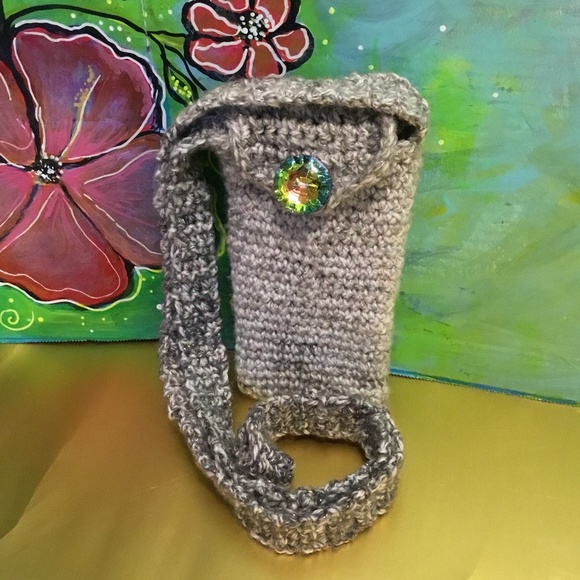 New Handcrafted Crochet Cell Phone purse - Picture 1 of 4
